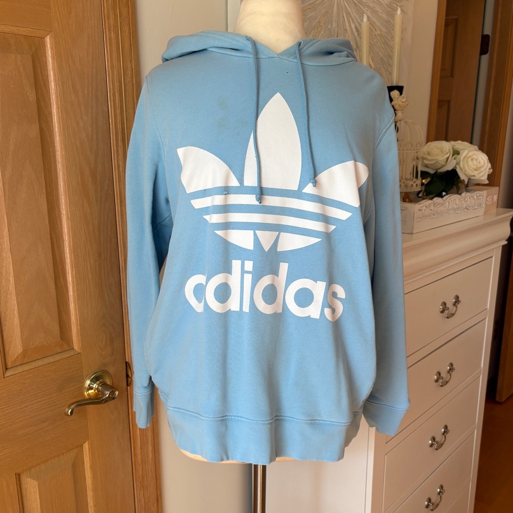 🤍Adidas🤍 hoodie size XL